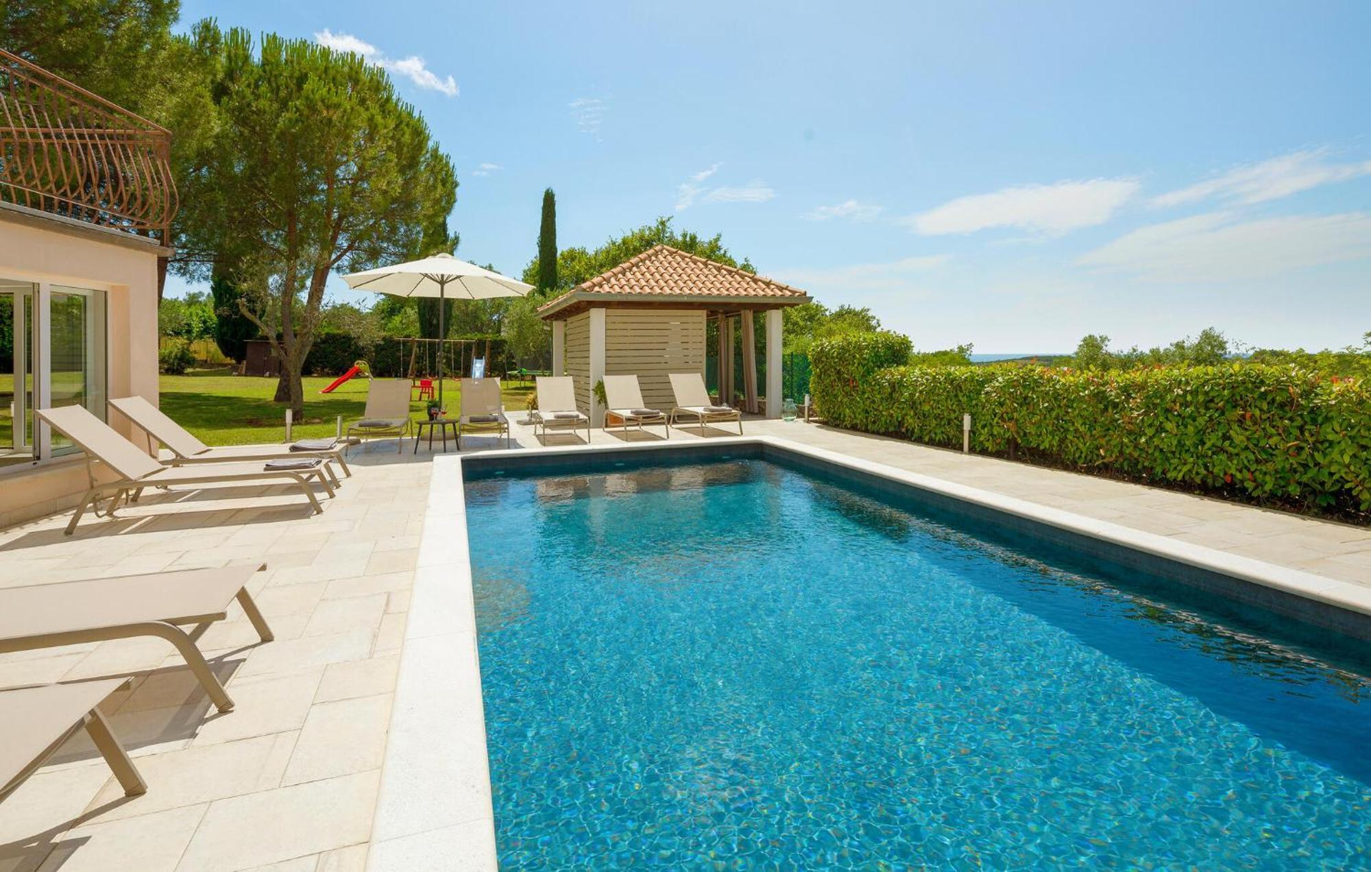 Holiday home Rosy