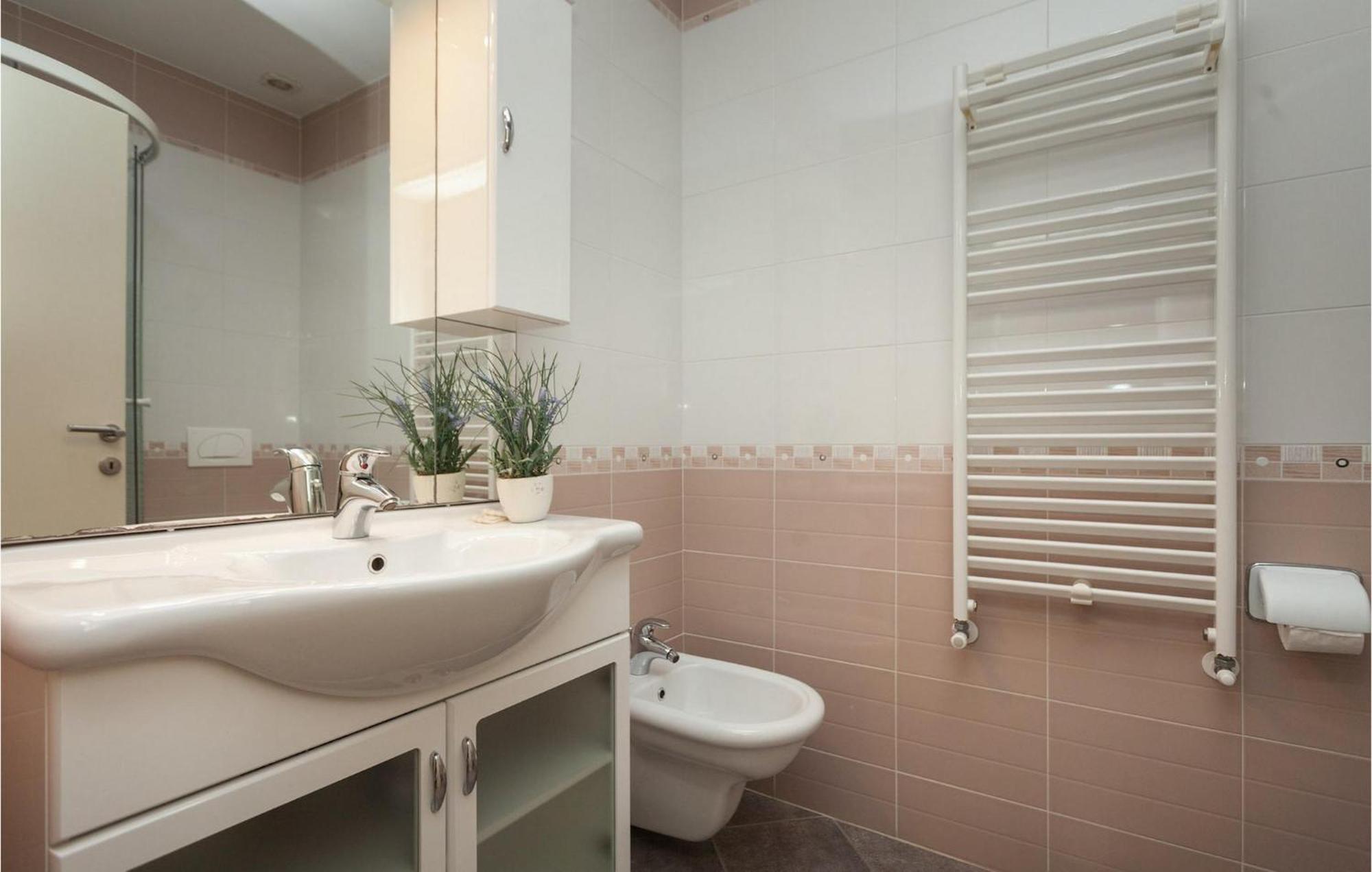 Rosy Holiday home *